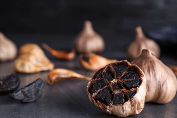 L'ail noir : c'est quoi exactement et pourquoi tout le monde en parle ?