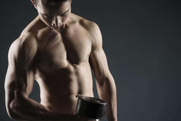 Comment préserver sa masse musculaire pendant une sèche